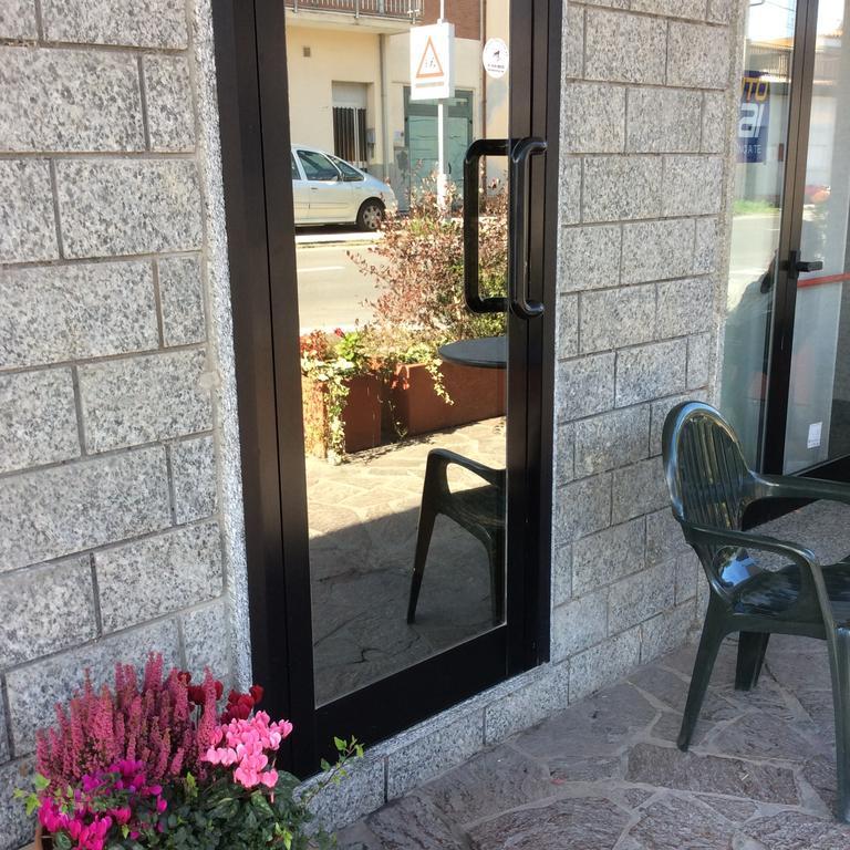 Caffetteria Dell'Angolo Hotel Borghetto Secondo Bagian luar foto